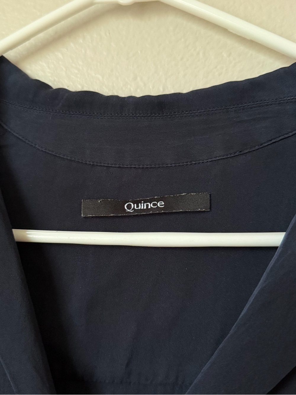 Quince Washable Silk Navy Button-Front Blouse M quiet luxury - Picture 3 of 6